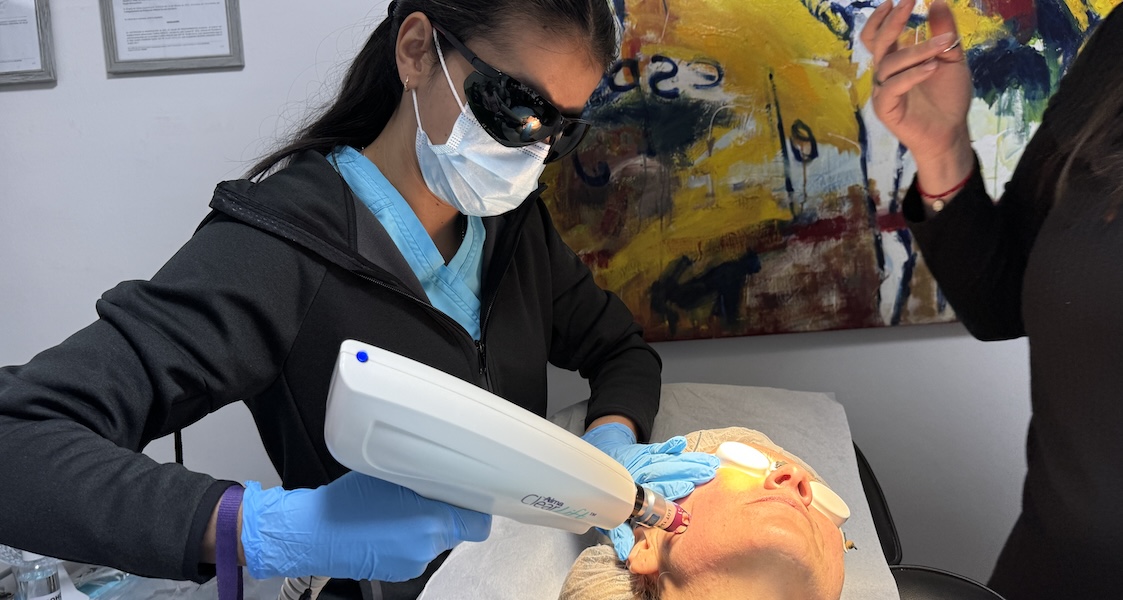 Arrugas Periorbitales y tratamiento médico en santiago