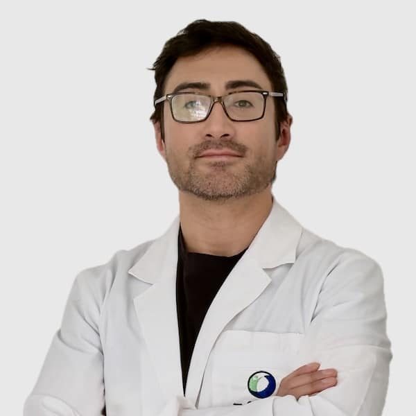 dr. dermatología santiago garcía pando dermatólogo especialista en láser
